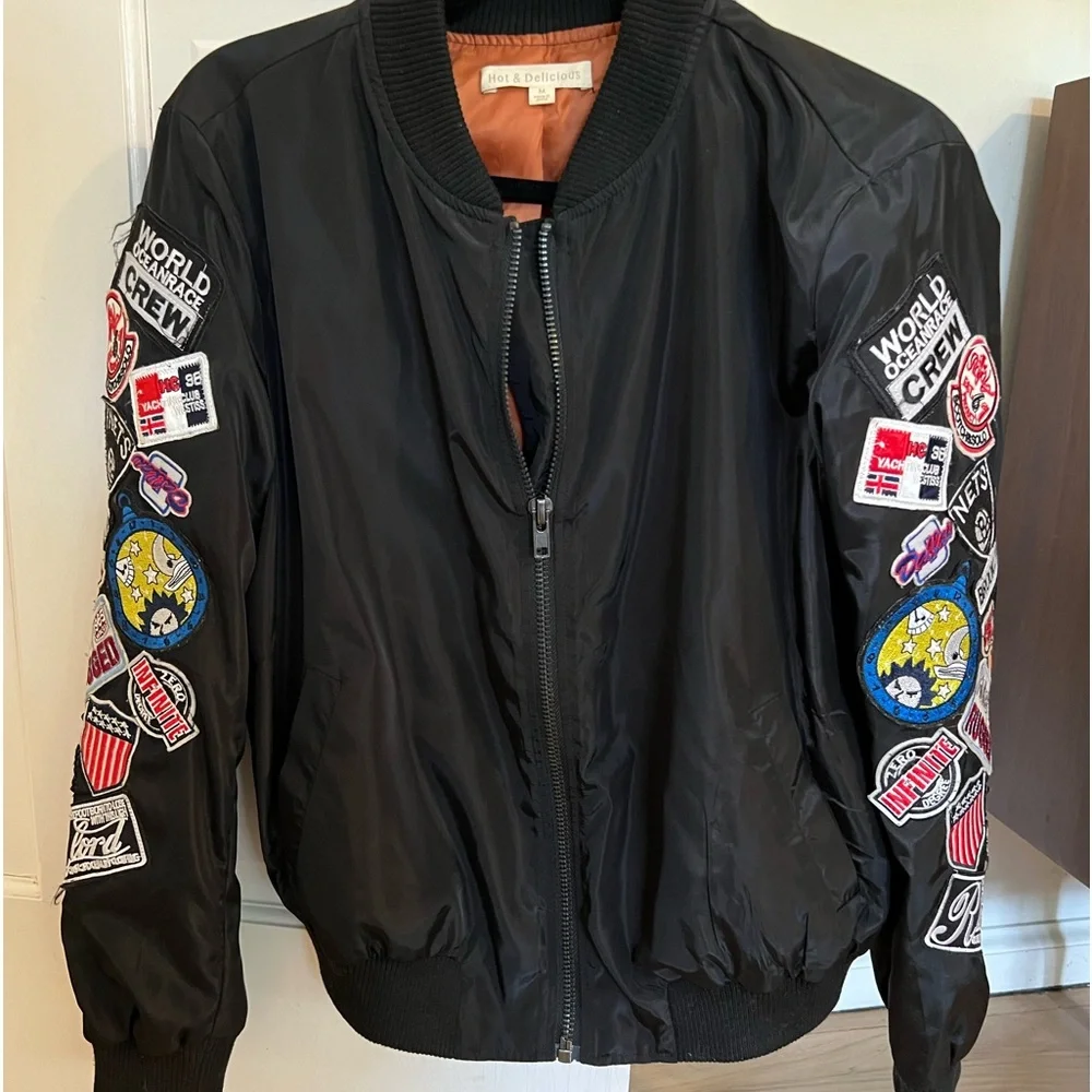 Black bomber jacket with patches - Picture 1 of 4